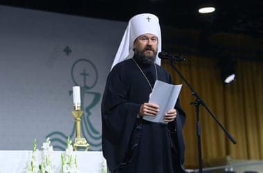 Mégsem Brazíliába, hanem egy Moszkva melletti női kolostorba küldik Hilarion metropolitát
