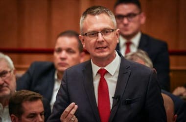 A KDNP szerint Baka András bosszút akar állni a Fideszen