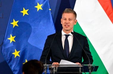 Magyar Péter: Lehetséges, hogy akár ma vagy holnap teljesen le kell kapcsolni a Paksi Atomerőműt