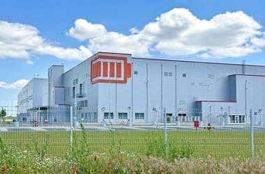 Gajdos László: 100 milliós bírsággal feketelistára került az iváncsai akkumulátorgyár