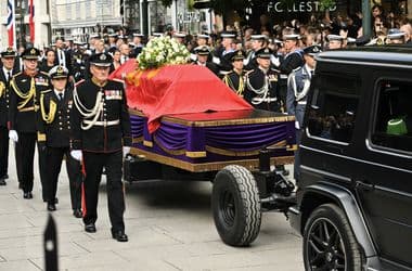Összegyűltek a hercegek és királyok V. Harald temetésén, Baka András is részt vesz rajta