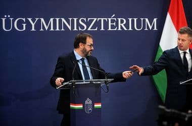 Megvan, mekkora gazdasági növekedéssel számol jövőre a kormány, Mészáros gépen Hawaii-n járt – Newscast