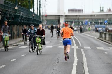 Iskolakezdés miatt változik a pesti alsó rakpart autómentes időszaka
