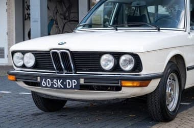 Időkapszula: felbukkant egy teljesen új BMW egyenesen 1978-ból