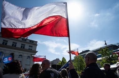 Orbán újabb álma van összeomlóban lengyel szövetséges pártja szétszakadása után