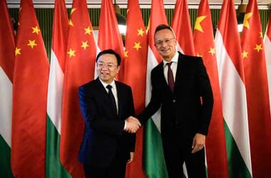 Szíjjártó Péter BYD-s állása miatt vizsgálatot indított a Nemzetbiztonsági Bizottság