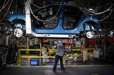 Hamarosan digitális útlevelet kapnak az új autók Európában