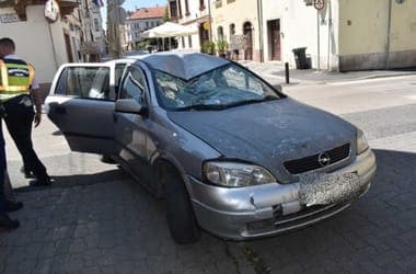 Halálra gázoltak egy kerékpárost Győrben, keresik a cserbenhagyó sofőrt
