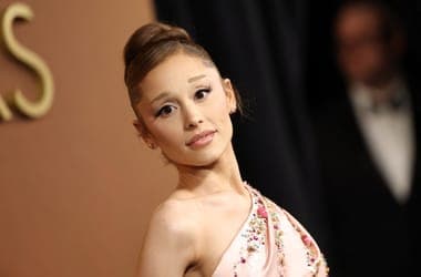 Ariana Grande beperelte a hackereket, akik kiadatlan felvételein gazdagodtak meg