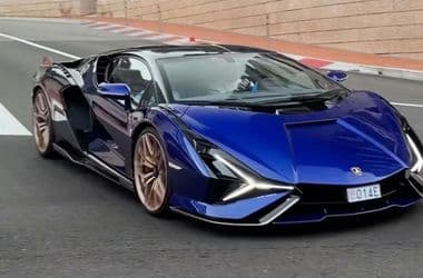 Ilyen Lamborghiniből csak 63 készült, az egyik Fernando Alonsóé – videó