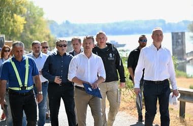 Fidesz: a paksi esemény Magyar Péter politikai őrjöngéséről szólt