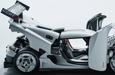 Kuplungolni is lehet a Koenigsegg legújabb 1600 lóerős őrült hiperautójában