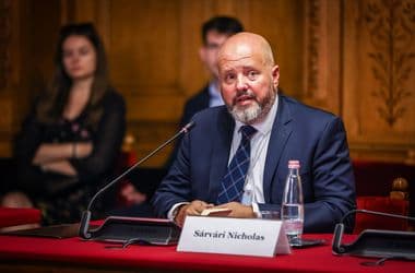 A Tisza-frakció NVVH-elnökjelöltje: Ha a nyakamba akasztanának embereket, visszaadnám a feladatot