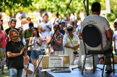 „Felszabadult embereket láttam” – a politikusok szabadkoztak, a Tisza Sziget tagok pedig lelkesek a jövőt illetően