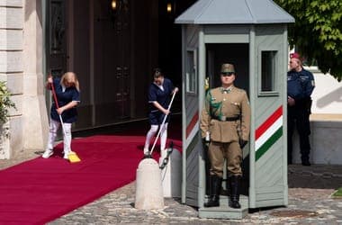 Sulyok Tamás kétszeres kegyelmi rekorder, de az új államfőt több száz kegyelmi kérvény várhatja, mire hivatalba lép