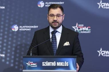 A kormány vizsgálja az Alapjogokért Központ milliárdos állami támogatásait
