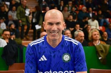 Minden idők egyik legjobbja öt évet várt a sorára – Zidane most csúcsra vezetheti a francia válogatottat is