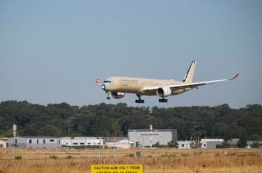 Történelmi repülés: 24 óra 24 percig volt a levegőben az Airbus új gépe