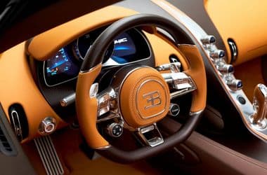 A Bugatti vezére szerint az autók olyanok, mint az órák: a tömegmodellek elektromosak lesznek, a ritkaságok mechanikusak