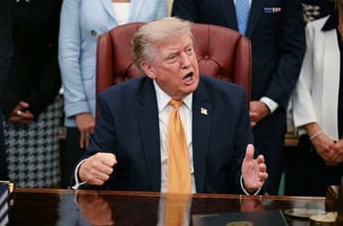 Trump kitiltja az CNN-t és a Politicót a Fehér Házból