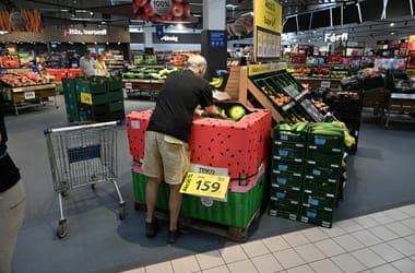Nem volt júliusban elég meleg, túl olcsó lett a dinnye