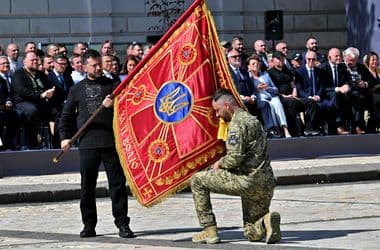 Ha le akarjuk rombolni az országunkat, akkor háború idején rendezzünk választást