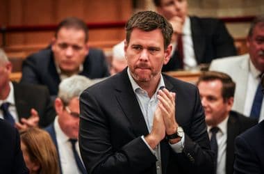 Lázár János túlárazott megbízásai miatt tett feljelentést Vitézy minisztériuma