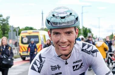 Indul a Vueltán Valter Attila