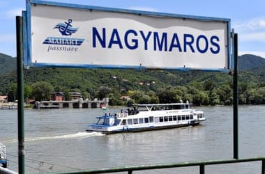 Újra jár a komp Nagymaros és Visegrád között