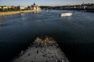 Tilos a Duna szabaddá vált mederszakaszaira menni, és ennek jó oka van