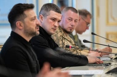 A leváltott ukrán védelmi miniszter szerint hazája elveszíteni látszik a háborút