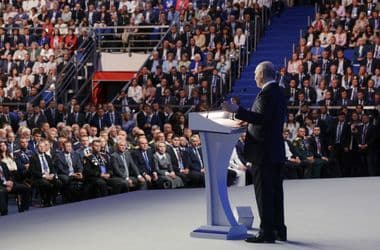 Exit Poll: Putyin pártja vezet az orosz parlamenti választásokon
