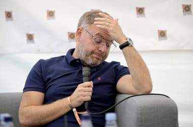 Jövő héten kezdődik Orbán Balázs brüsszeli bűnhődése