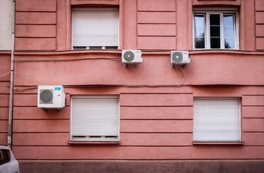 A klíma a hőség sztárja, a ventilátor és a légkondi nélküli lakáshűtés jóval kevesebb embert érdekel