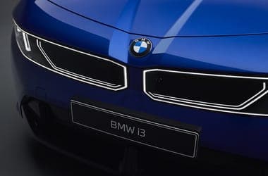 Először fotózták le a BMW új elektromos kombiját