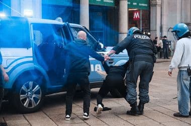 Meloni: Öt év börtönt kaphat, aki erőszakos tüntetésen vesz részt