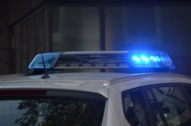 Elgázoltak egy rendőrt Kaposszekcsőn, egy 43 éves csikóstőttősi férfit keresnek