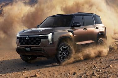 Feltámadt a legenda: itt a teljesen új Mitsubishi Pajero