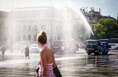Rekordmeleg hajnal után jön a 40 fok, néhol zivatarokkal