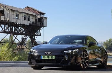 Amikor 585 lóerő a belépőszint: meghajtottuk a 925 lóerőnél tetőző új Audi e-tron GT-t