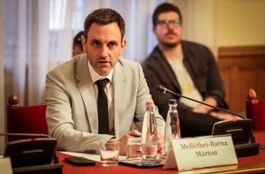 Elmondta Melléthei-Barna Márton, miért szavazott nemmel Unger Anna jelölésére