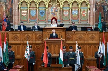 Nemzetközi lapszemle: Baka Andrást elnöksége viharos lesz