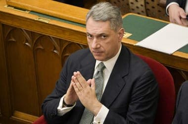 Tudjuk hol volt Lázár, és hol nem lesznek orosz hírszerzők – Newscast