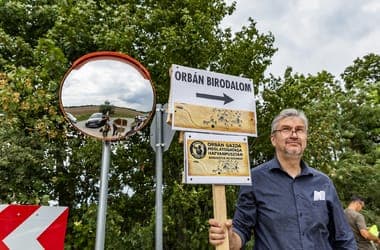 Hadházy: Pusztaverszáj tervezője hogy mer ilyen büszkén nyilatkozni?