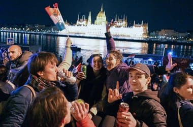 Az MCC kutatóját aggasztja, hogy a Tisza-győzelem után nem rohantak a fiatalok az anyakönyvvezetőhöz