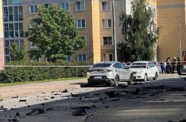 Autóba rejtett bomba ölhetett meg egy orosz tisztet Szentpéterváron
