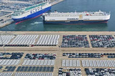 Kína rekordot döntött: egy hónap alatt több mint egymillió autót exportált