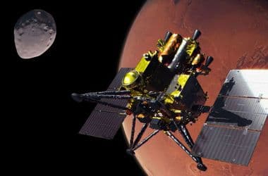 Történelmi küldetés indult a Mars holdjai felé – videó