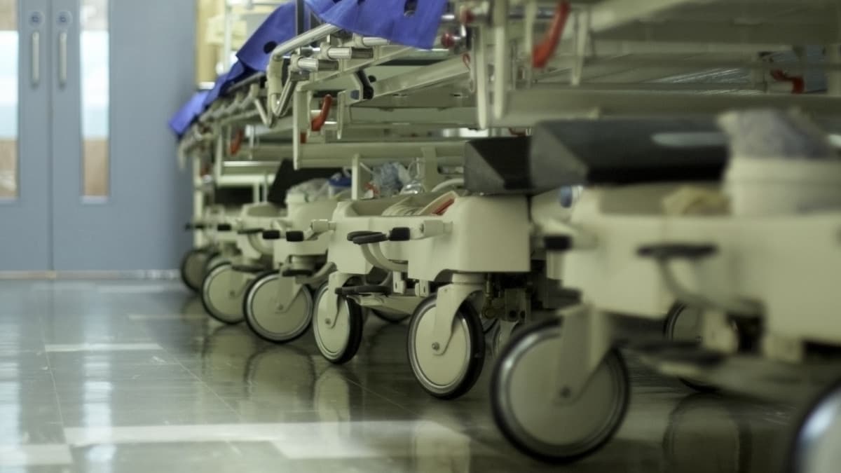 Lengyel bejelentés a M3-ason történt busztragédia kapcsán