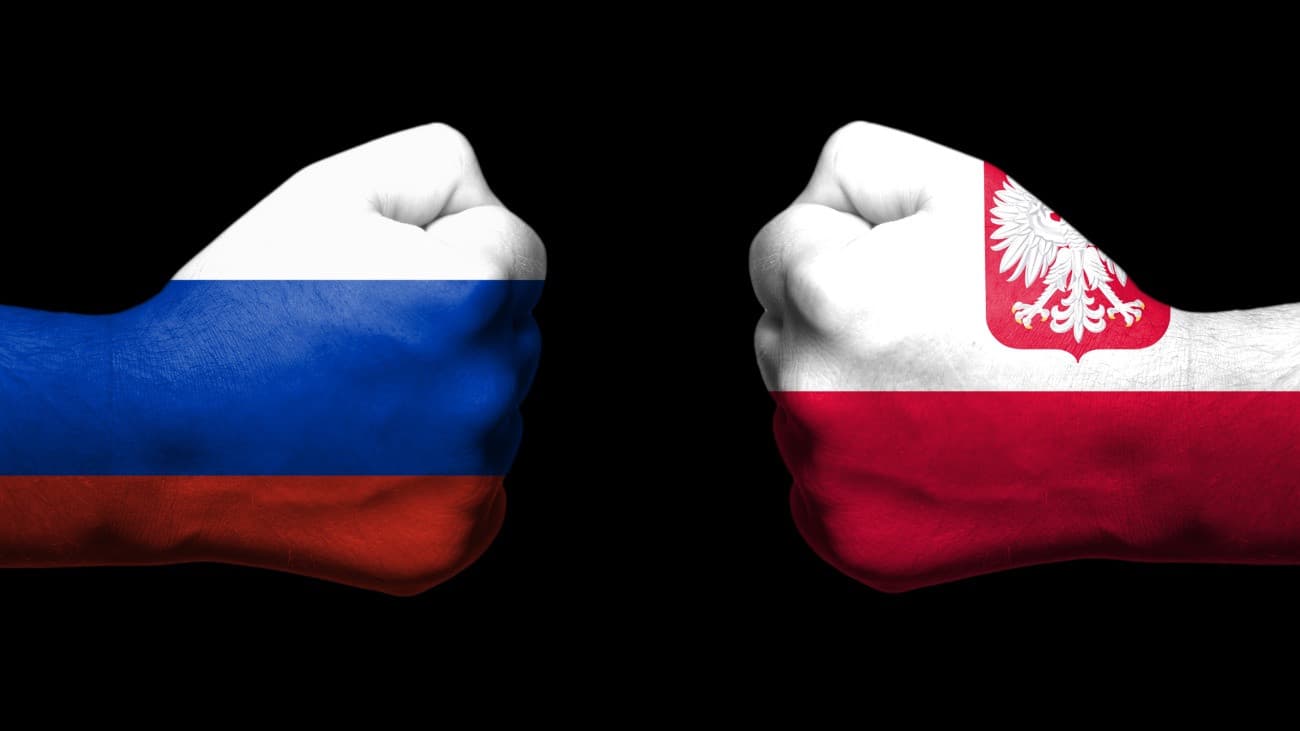 A lengyelek korlátoznák az orosz diplomaták mozgását egész Európában